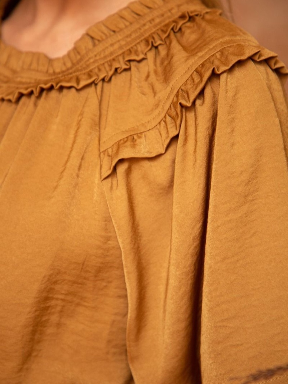 VOY Ruffle Round Neck Satin Top – Boutique | New - Picture 7 of 7